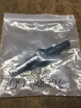 700728296 Agco Equalizer Arm