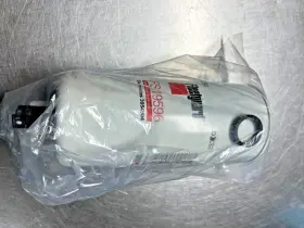 3954904 Baldwin Fs19596 Genuine Fuel Filter Cummins
