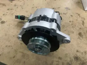 6661611 Bl Electrical New Alternator For 1989-1992 Bobcat Trencher 3022 Mitsubishi 4g32 Gas Motor