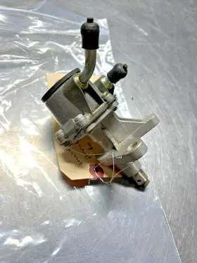 6677830 Bobcat Genuine Oem Fuel Pump Ingersoll Rand