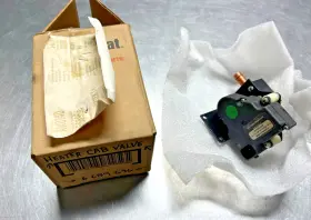 6689696 Bobcat Genuine Oem Heater Cab Valve Ingersoll Rand