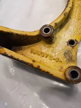 1w-4972 Cat 1w4972 3306 Diesel Engine Bracket Caterpillar Oem #2