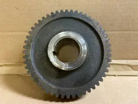 2p4714 Cat Caterpillar Gear 52 Tooth Used