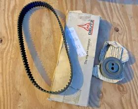 0427-0987 Deutz 2929933 Genuine Oem Belt Khd And Idler