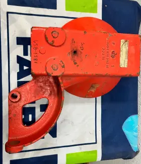 0658-1581 Deutz-fahr Kh 500 Hay Tedder Housing Part #