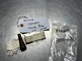 3350454 Etnyre Genuine Nozzle Plug With 3 1/3 Tapr