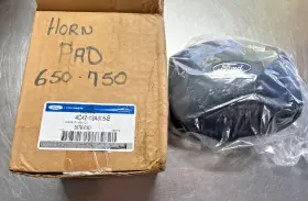 4c4z-13a805-b Ford Genuine Oem Horn Pad Cover 3579863c1