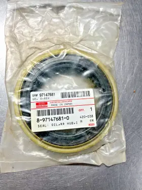 8-97147681-0 General Motors Isuzu Oem Gm Hub Oil Seal 97147681