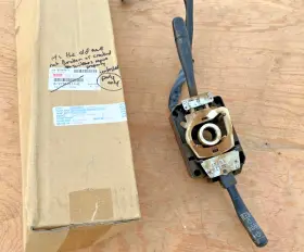 8-97383517-0 General Motors Genuine Oem Isuzu Switch Untested Parts Only Gm 97383517