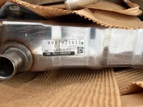 898162-101-2 General Motors 8981621012 Isuzu Oem Gm Engine Cooler 8981621011 8983531640