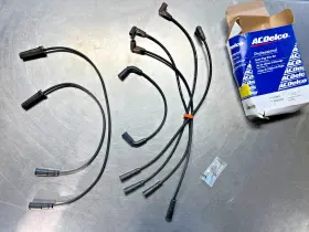 88862384 General Motors 9746kk Genuine Ac Delco Oem Gm Spark Plug Ignition Wire Set
