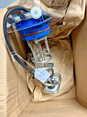 2520609c91 International 2515899c1 Oem Def Level Sender Unit And Ford 5 Gallon