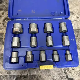 54113 Irwin Hanson Metric/fractional Bolt Extractor Set 1/4 Inch -3/4 13 Pieces
