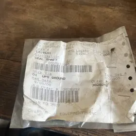 Jlg 1319641 Nos Seal Shaft