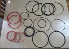 70026425 Jlg New Part #70026425 - Seal Kit Hydraulic Oem May Not Be Complete With Extras