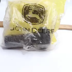 19m8353 John Deere Bolt Black