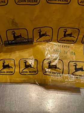 A1449r John Deere Genuine Oem Screw