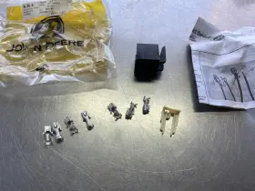 Am108843 John Deere Genuine Oem Socket Kit Am108843 John Deere Genuine Oem Socket Kit