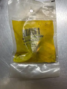 B1069m John Deere Genuine Oem Clip