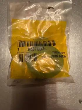 M87607 John Deere B31405 Genuine Oem Isolator