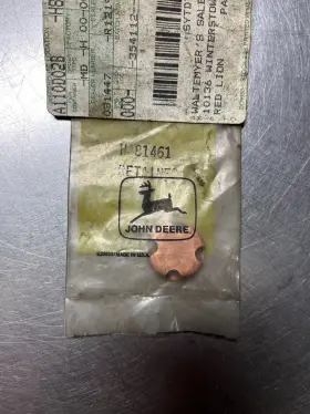 H81461 John Deere Genuine Oem Retainer