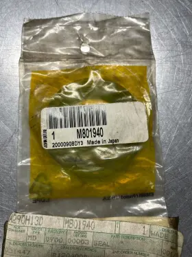 M801940 John Deere Genuine Oem Seal