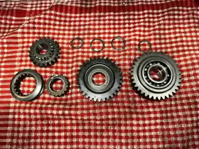 M807620 John Deere M807589 4100 Hydro Counter Shaft Gear Set M807592 M807591