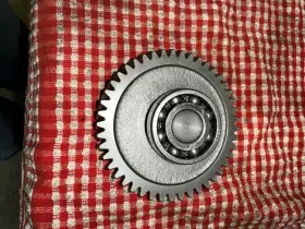 M807621 John Deere 4100 Pto Idler