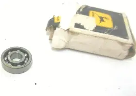 Pt6590 John Deere Edger Cutter Trimmer Gear Housing Shaft Bearing
