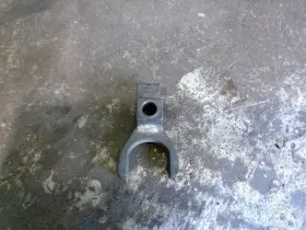 R116054 John Deere Injector Clamp For 6125 6105 And 6081 Engine