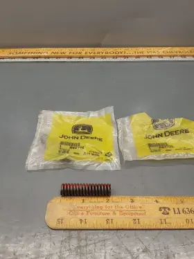 R62726 John Deere 2/pack Nos Genuine Spring Control Valve