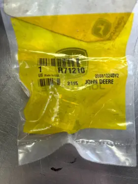 R71210 John Deere Genuine Oem Adapter Fitting