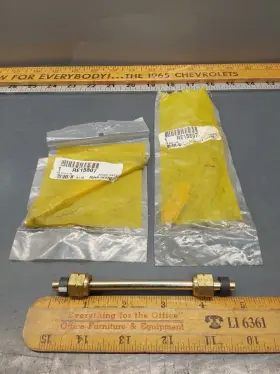Re15807 John Deere 2/pack Nos Genuine Fuel Line Asm