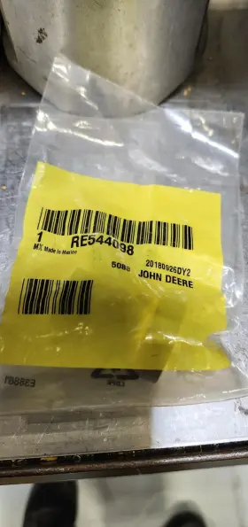 Re544098 John Deere Fitting Model For Heavy Equipment
