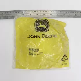 T101480 John Deere Metallic Round Hole Washer With 3mm Thickness