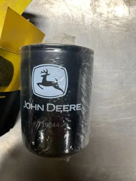 T19044 John Deere Oem Oil Filter #2