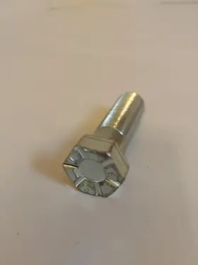 3ax1369 Mack Hexagon Bolt Compatible For Applications Pn
