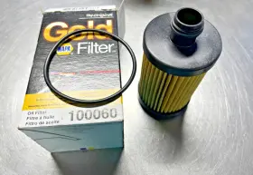 100060 Napa Genuine Engine Oil Filter And O-ring
