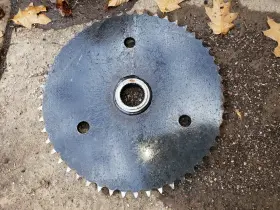 1495 New Holland Haybine Large Gear Axle Part Drive #2