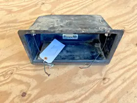 17-04244 Paccar Genuine Oem Peterbilt Kenworth Glove Box Map Compartment