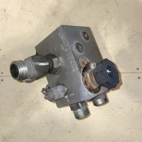 008092049 Ransomes Ransomes/jacobsen 2208149 Hydraulic Valve