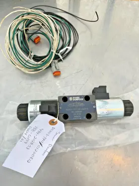 Dcv03-3y11 Sauer Danfoss Dcv03-3y11/01200e12 12 Vdc Solenoid Valve 937-0716 158-6159