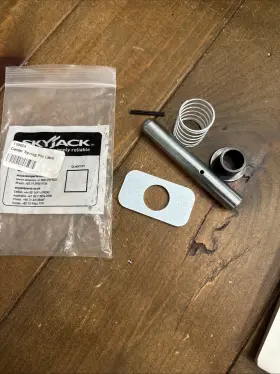 110824 Skyjack Center Spring Pin Latch Kit Oem Part #