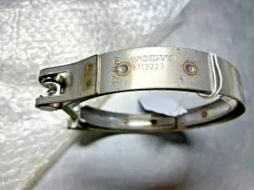 Voe15113223 Volvo 15113223 Genuine Oem V-clamp Ingersoll Rand