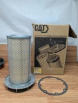 Cat Air Element 2S-1286 New Open Box. Fixed Price $44.95.