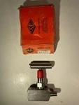 Kf Industries 00024-145 Needle Valve Ss 1/4" 10000 Psi 200F Nos Nob. Fixed Price $30.00.